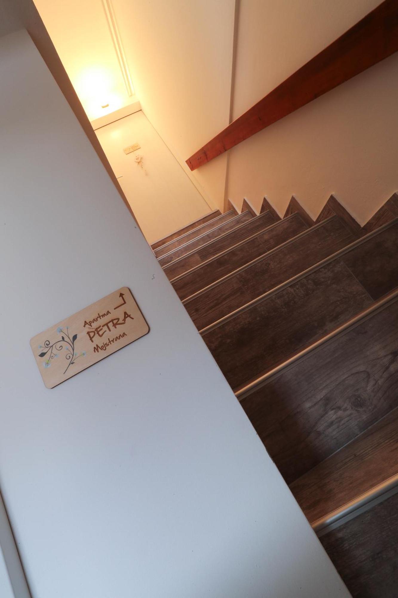 Apartment Petra מויסטראנה מראה חיצוני תמונה