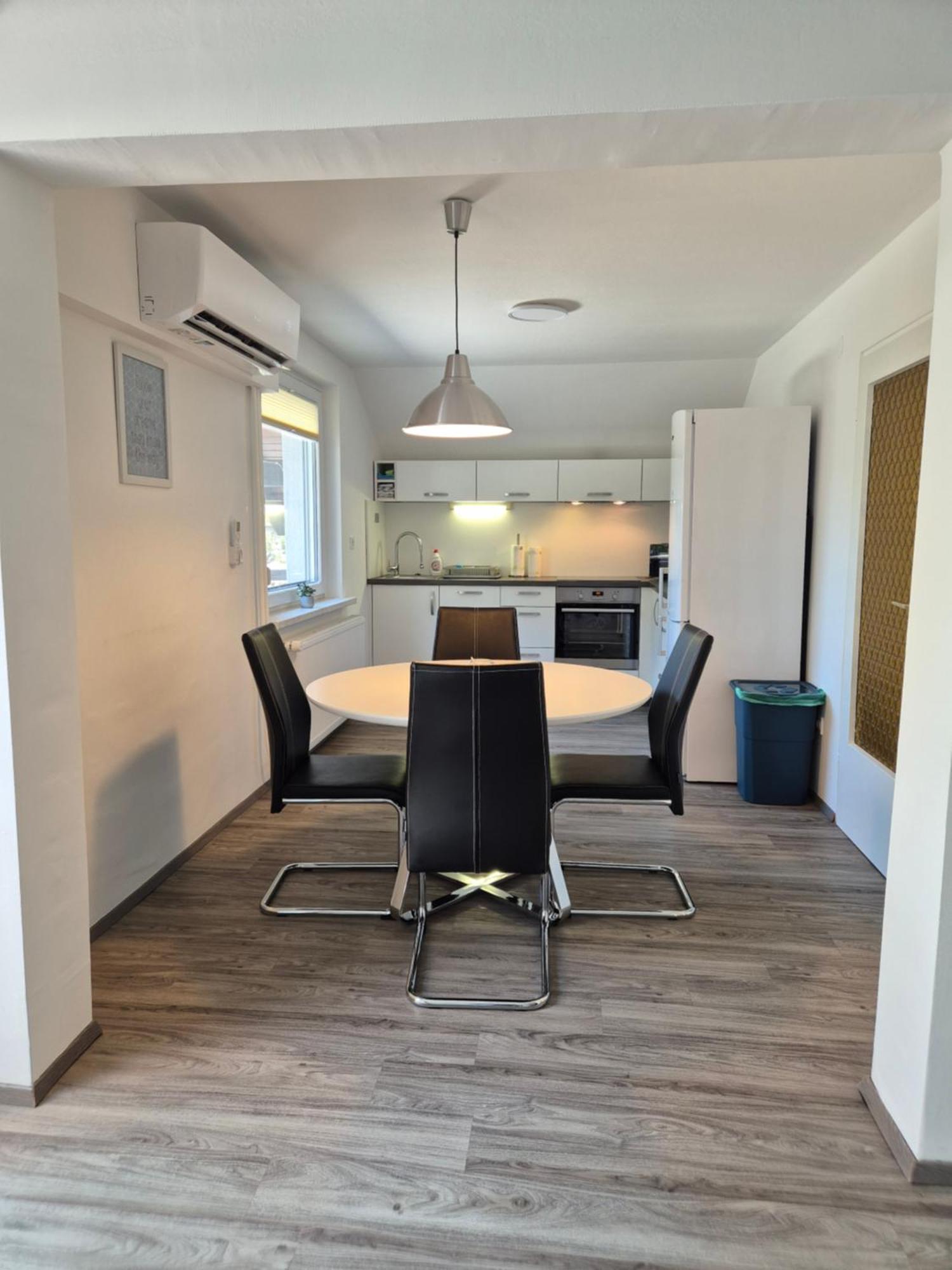 Apartment Petra מויסטראנה מראה חיצוני תמונה